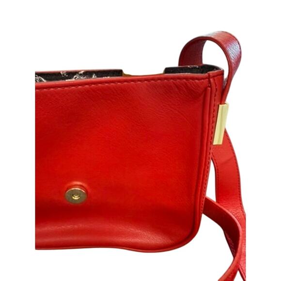 "TED BAKER" Cross Body Red Leather Purse Gold Metal Accent Quiet Luxury Designer - Picture 10 of 16